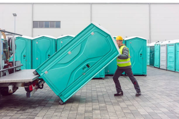 Best Porta potty rental near me  in Hurricane, WV